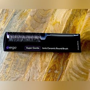Ergo Ionic Ceramic Round Brush